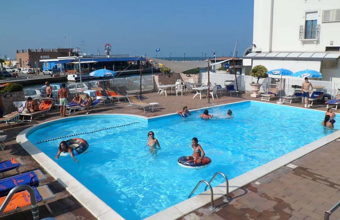Miramare Hotel Ristorante Convegni-1