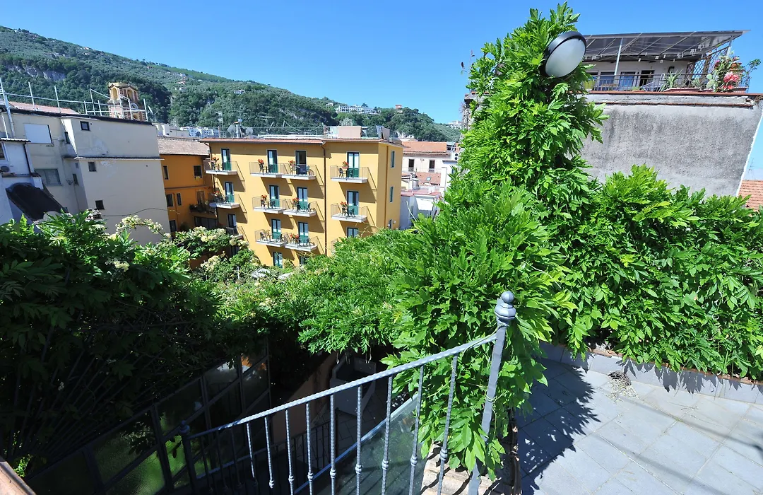 Hotel Rivoli Sorrento-1