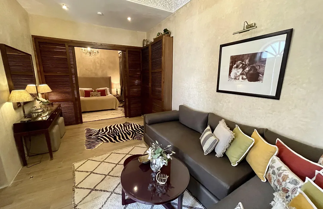 Riad Jona-1
