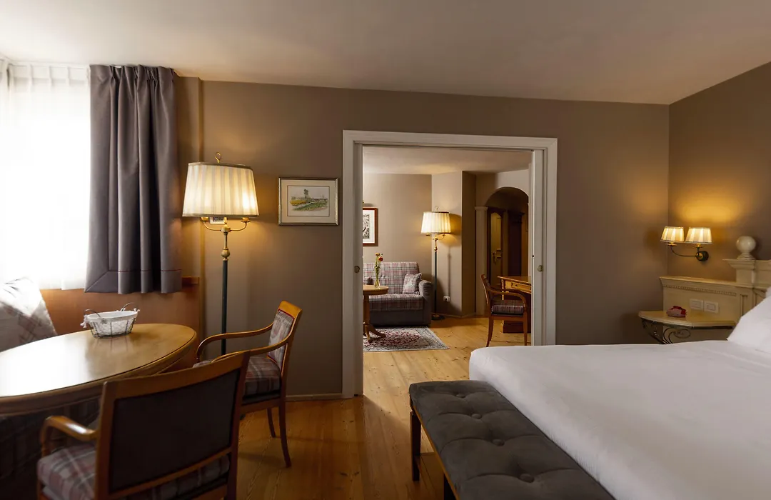 Alpen Suite Hotel-1