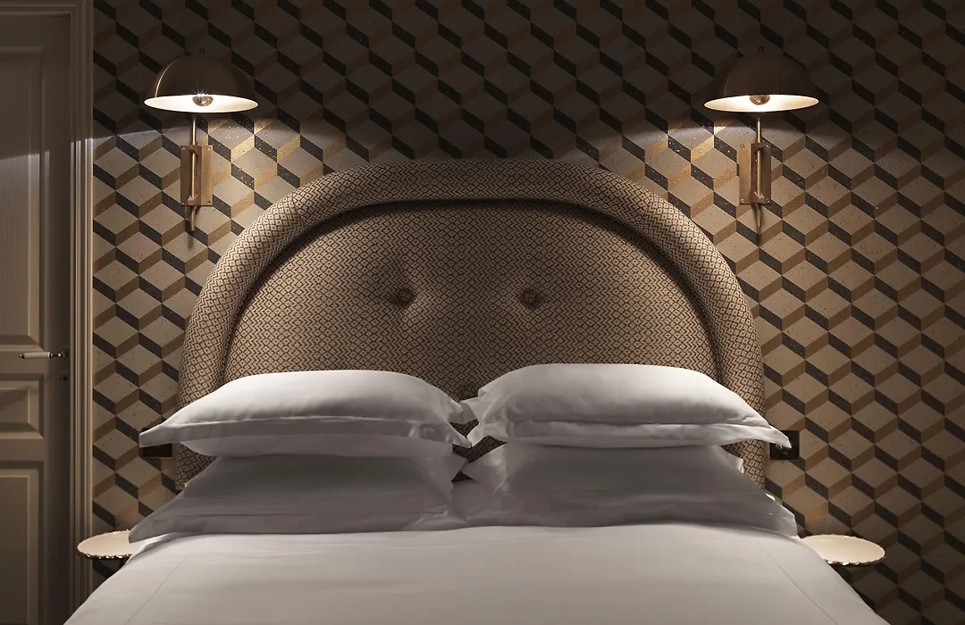 Grand Pigalle Experimental-1