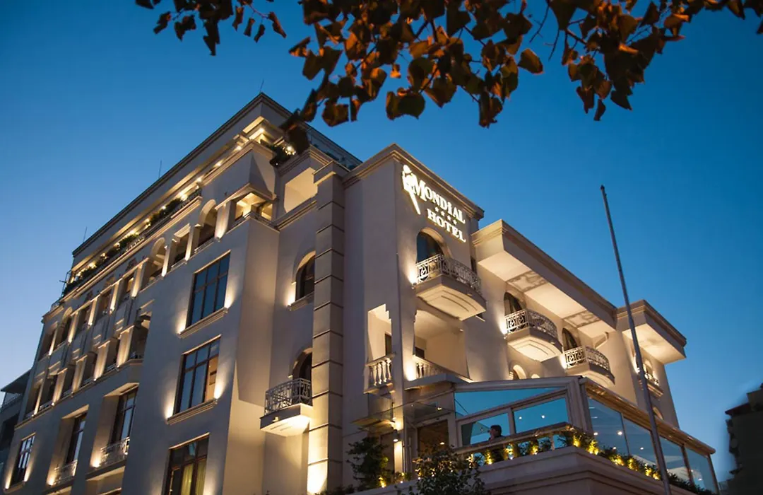 Mondial Hotel-1