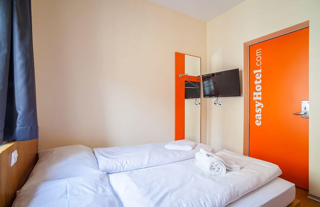 Easyhotel Basel - Self Service And Self Check-In-1
