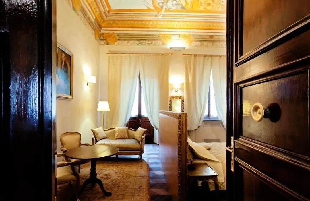 Palazzo Carletti-1