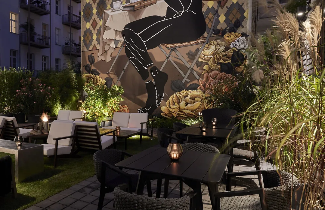 Sir Savigny Hotel, Part Of Sircle Collection-1