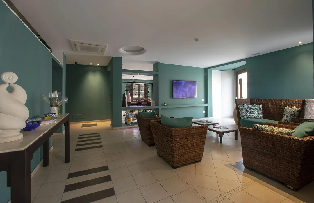 Insula Hotel-1