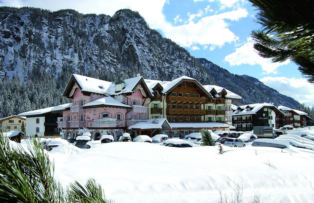 Hotel Soreghes Gran Chalet-1