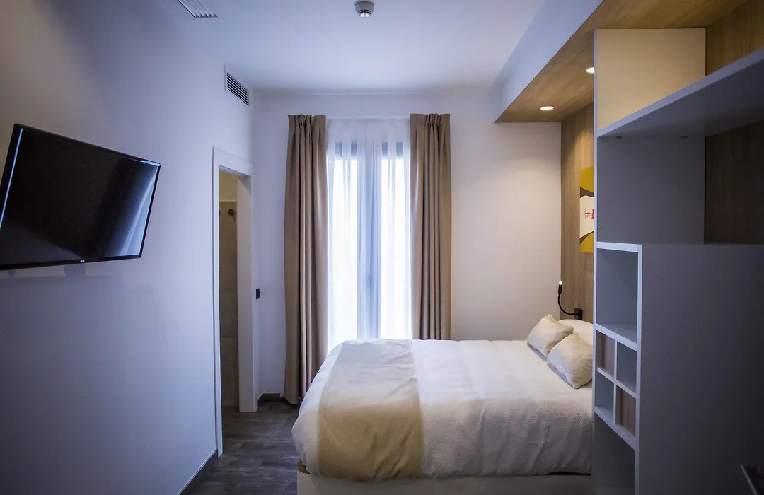 Hostal Sevilla Santa Justa - Adults Only-1