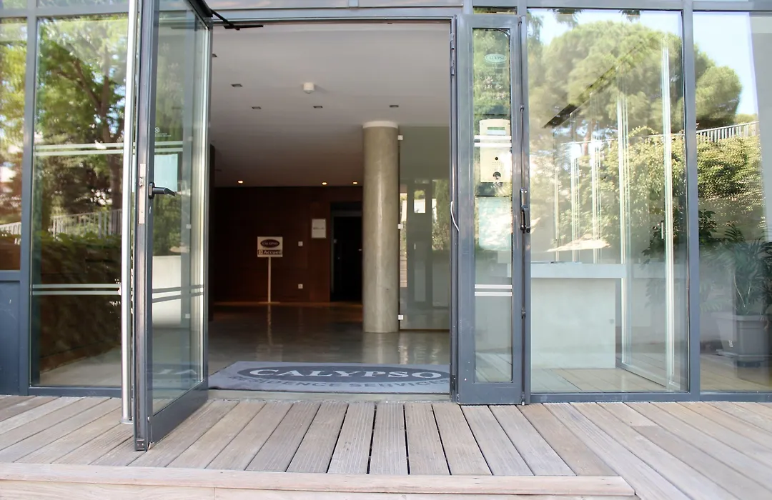 Residence Services Calypso Calanques Plage-1