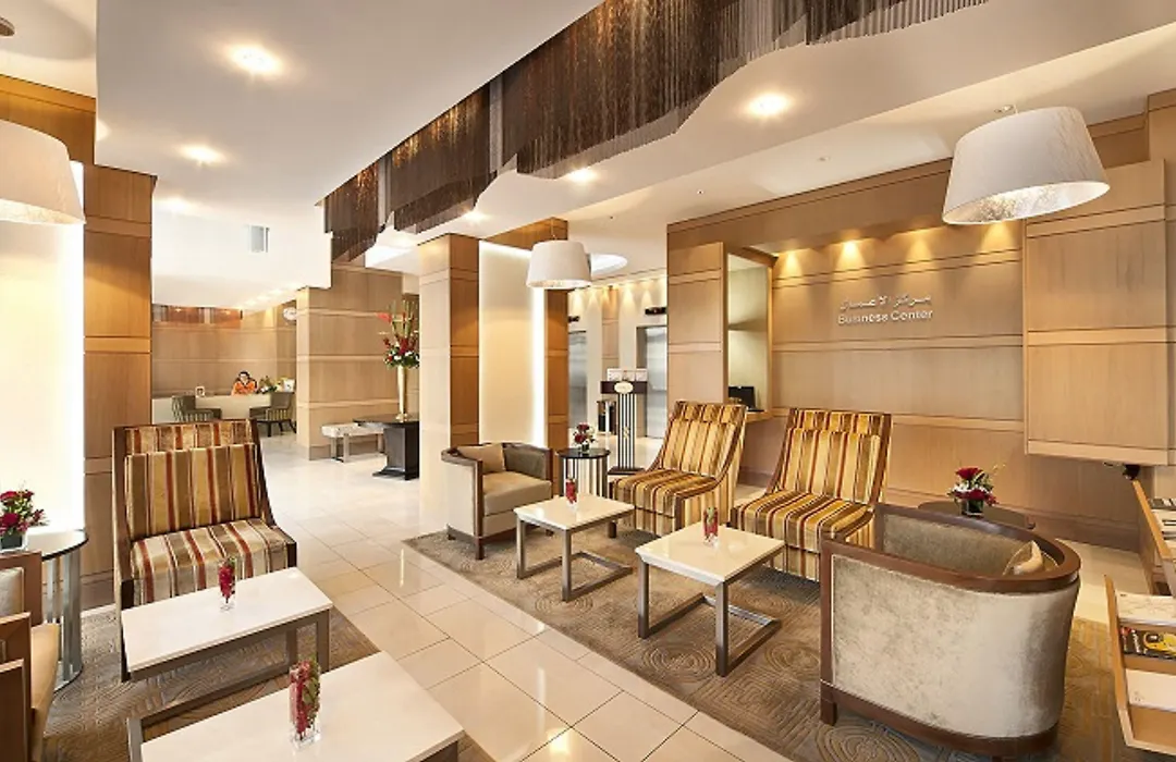 Oaks Liwa Executive Suites-1