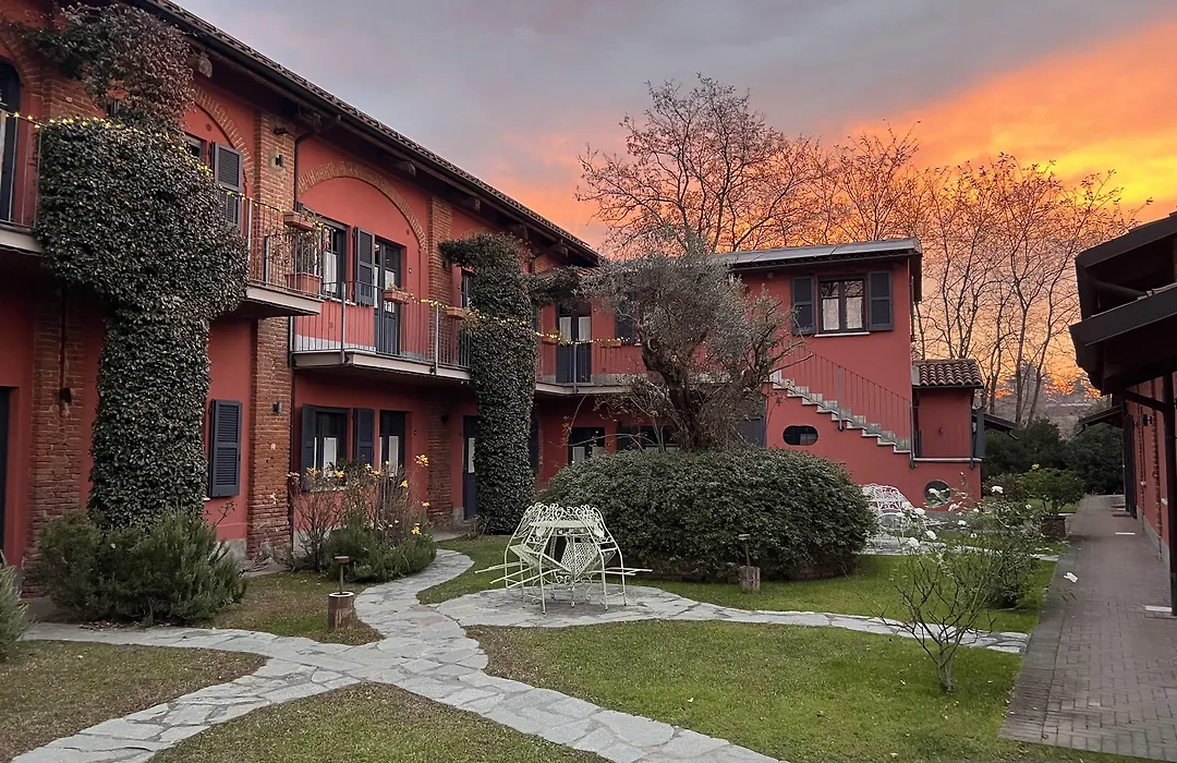 Le Serre Suites & Apartments-1