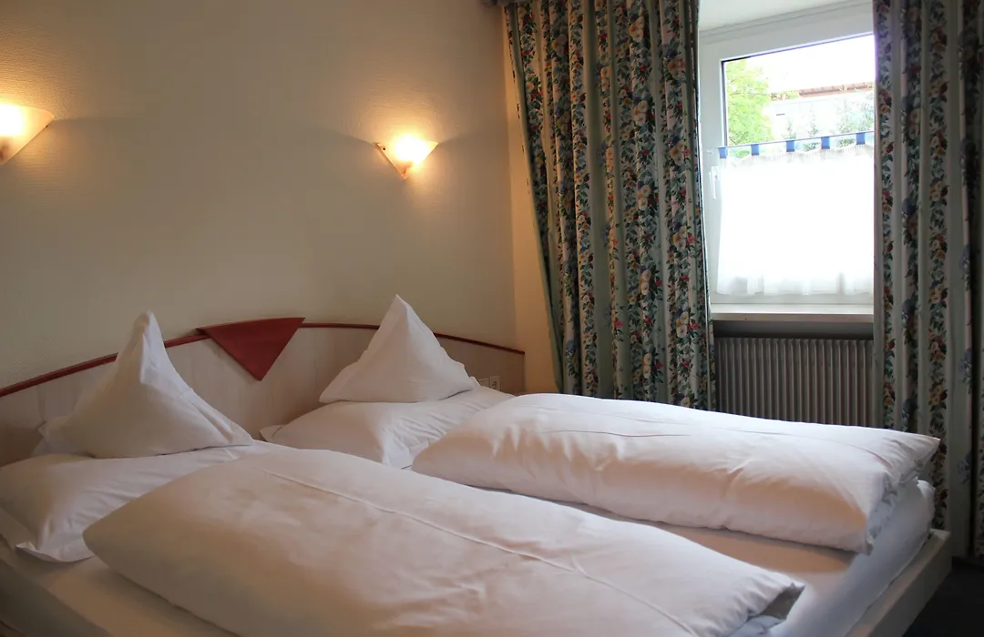 Hotel Loewenhof-1