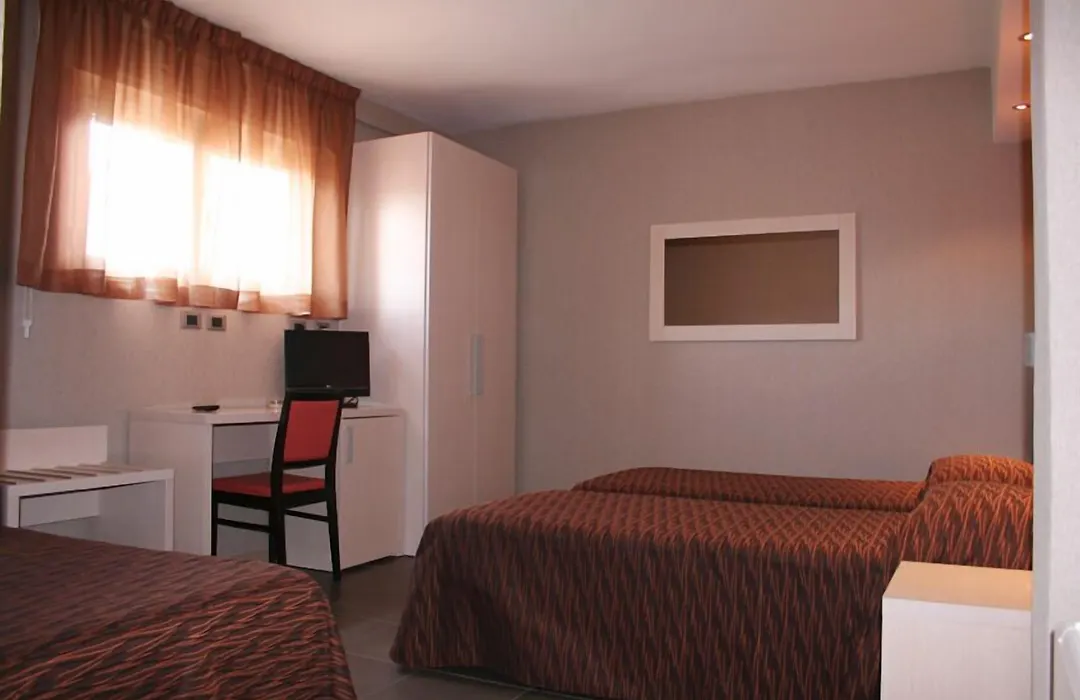 Hotel Cavour-1
