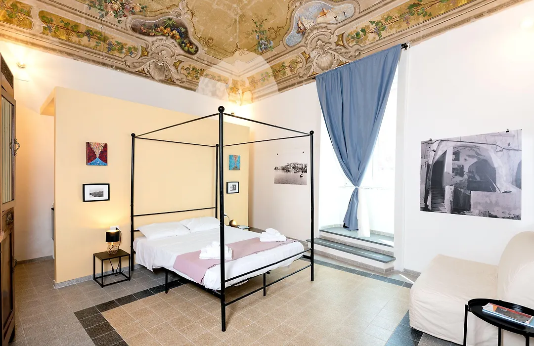Le Grand Bleu - Gioia Apartments-1