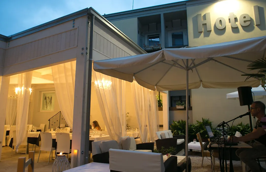 Hotel La Torraccia-1