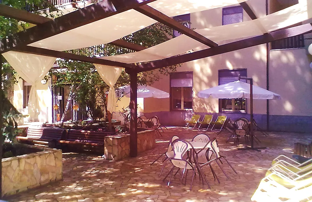 Hotel Meranda-1