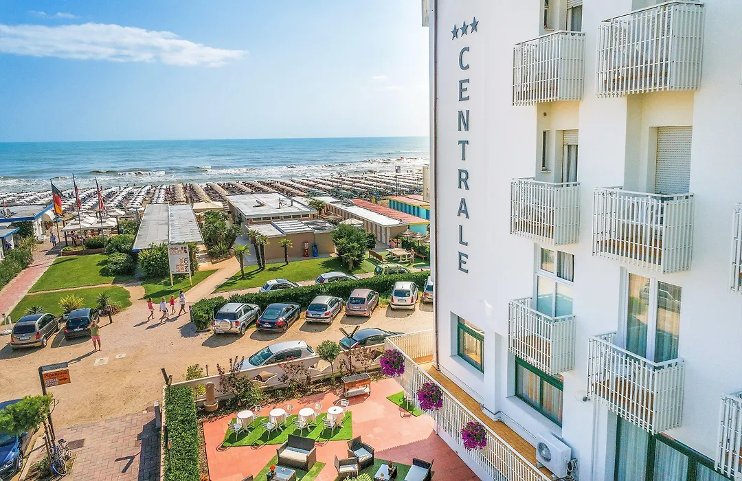 Hotel Centrale-1
