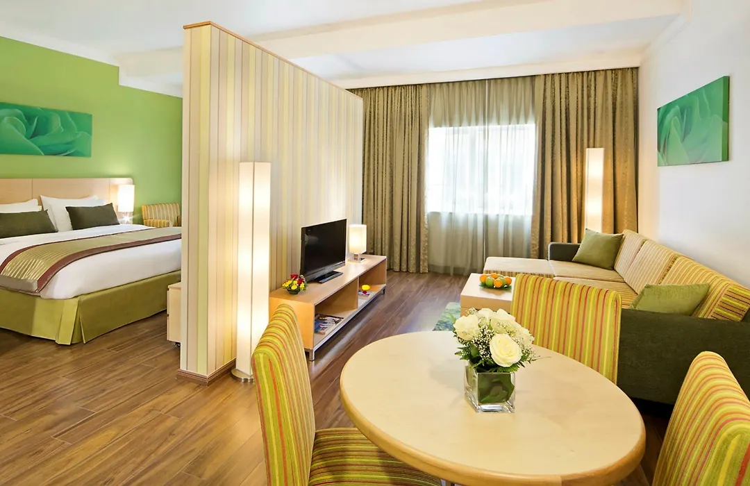 Al Khoory Executive Hotel, Al Wasl-1