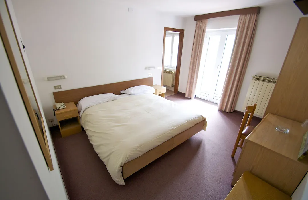 Hotel Sciatori-1