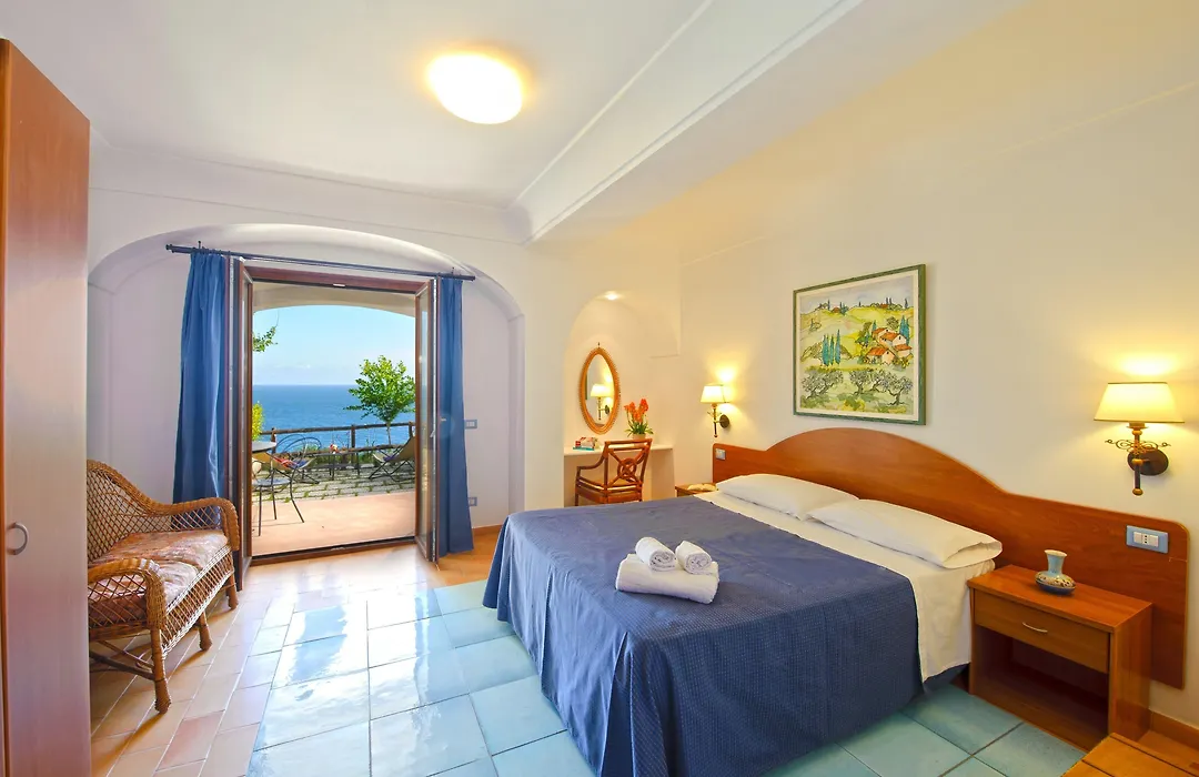 Maresca Hotel Praiano-1