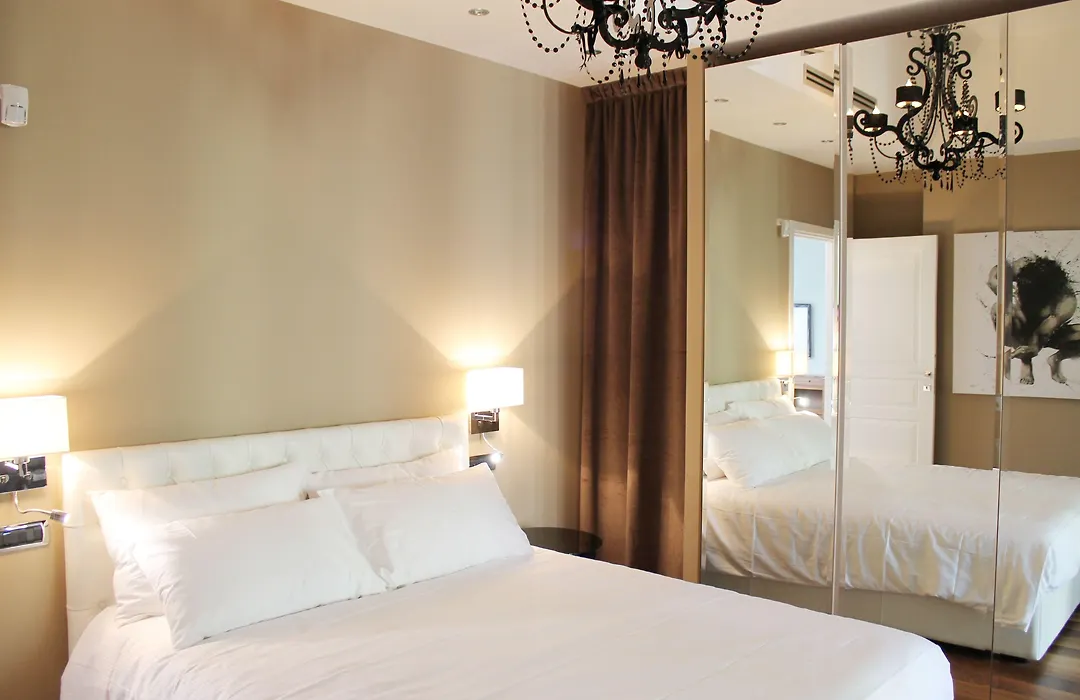 Suite Milano Duomo-1