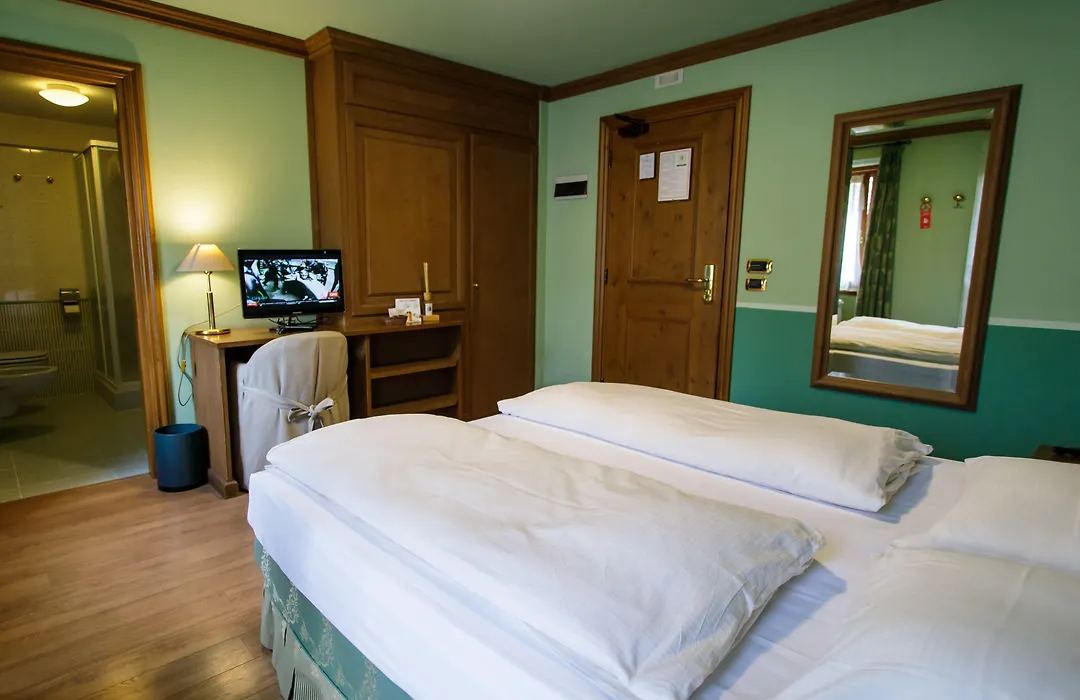 Hotel Compagnoni-1