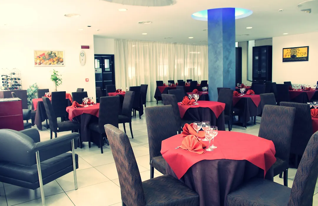 Hotel Insteia-1
