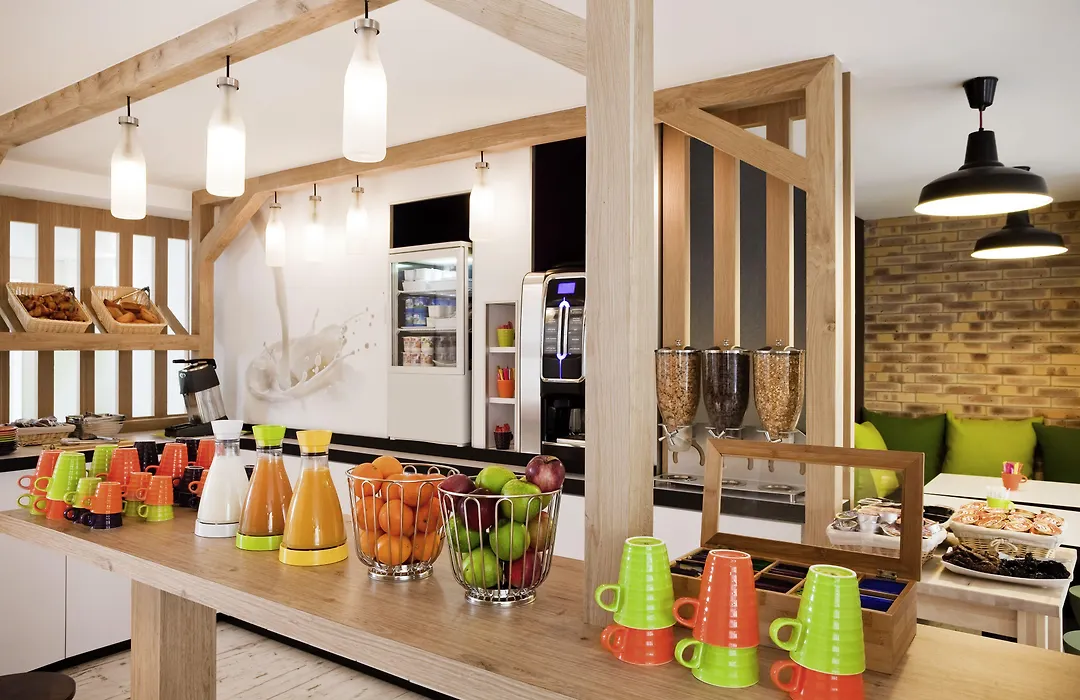 Ibis Styles Paris Buttes Chaumont-1