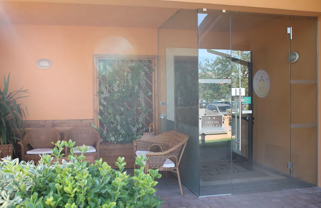 Hotel Cladan-1