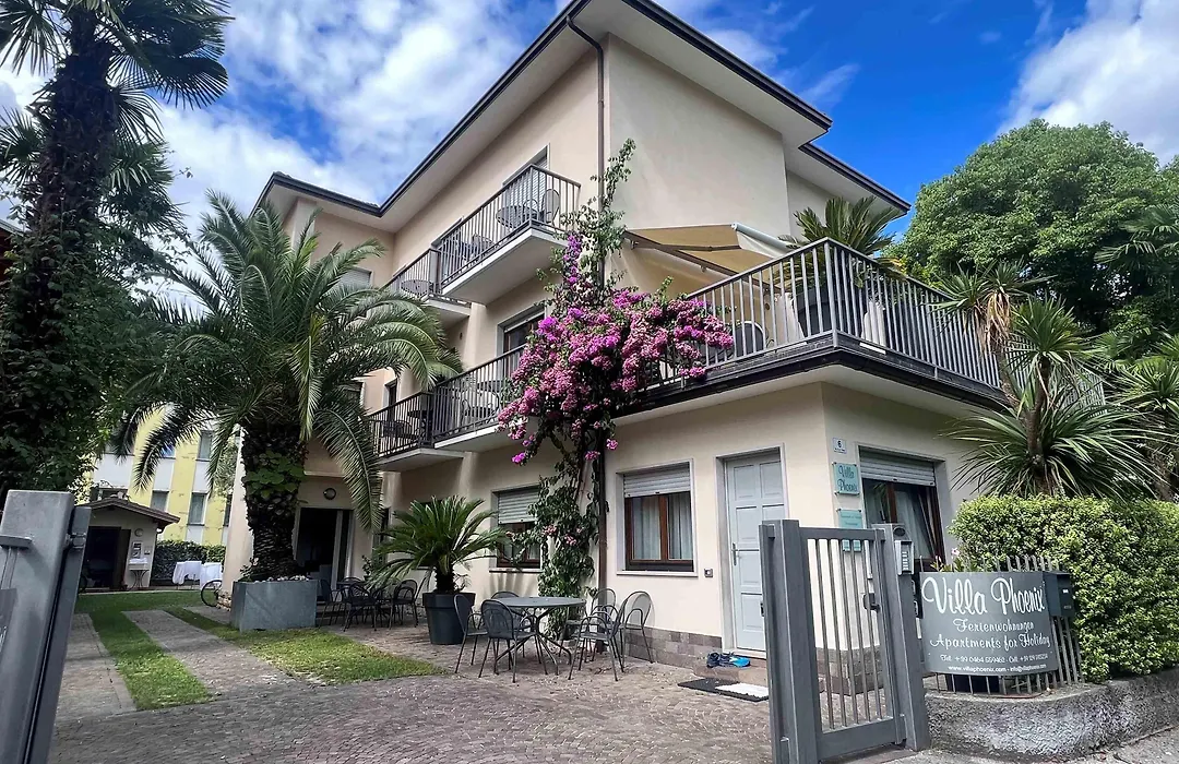 Villa Phoenix - Lake Apartments-1