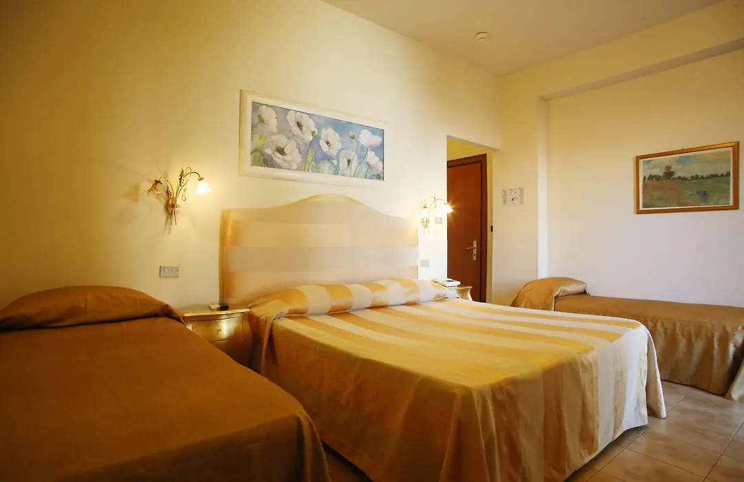 Hotel Nuovo Savi-1