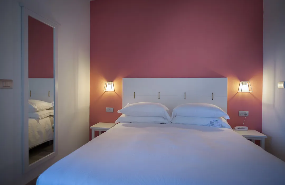 Arli Hotel Hideaway Punta Ala - Adults Only-1