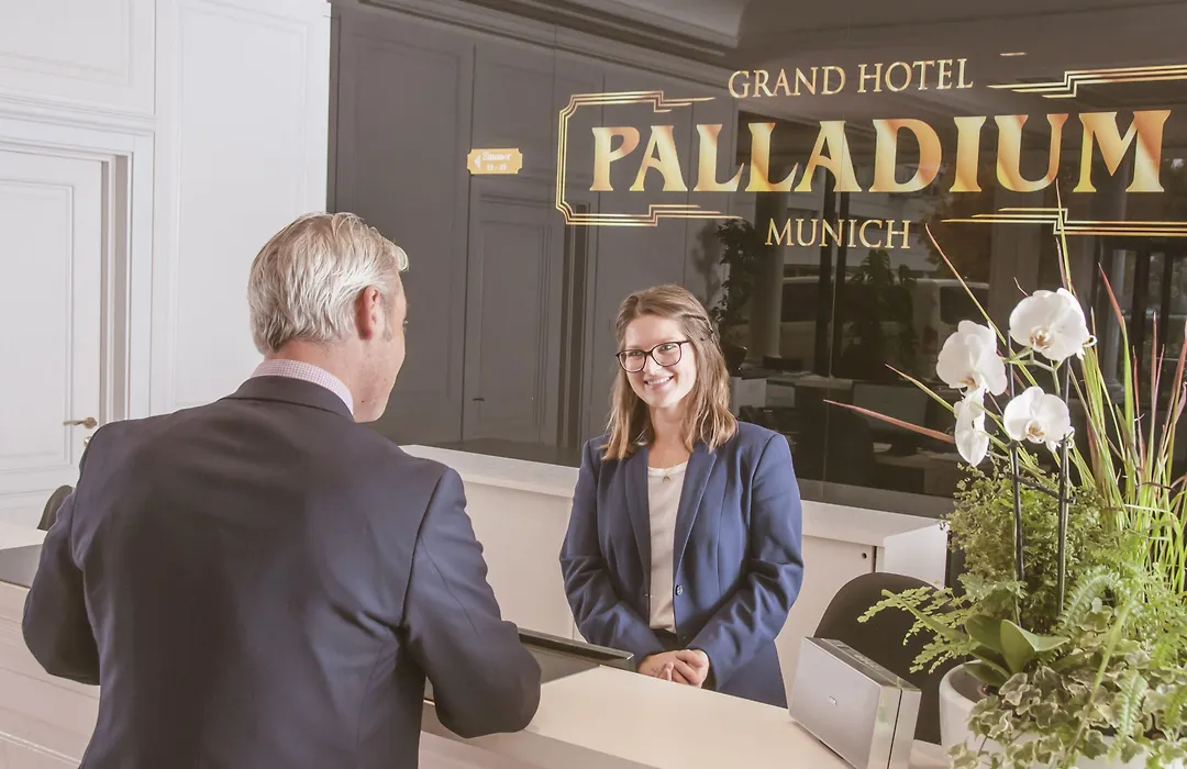 Grand Hotel Palladium-1