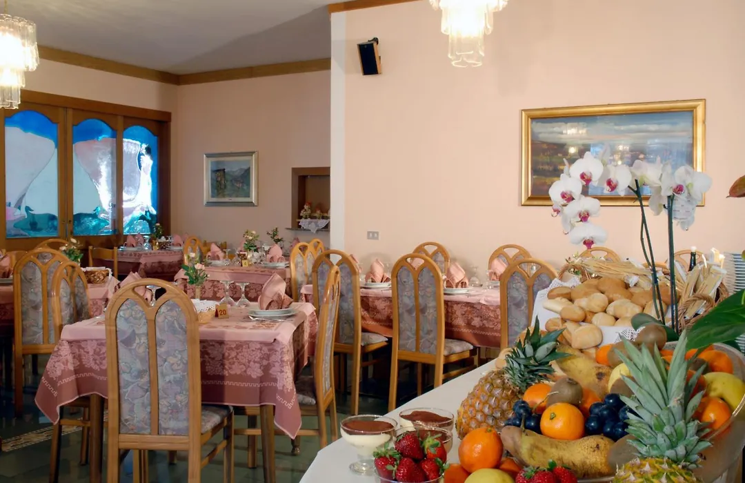 Hotel Sass Maor-1