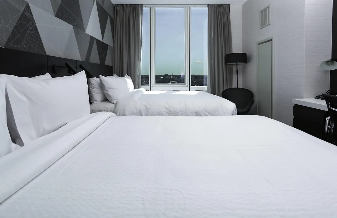Courtyard By Marriott Long Island City/New York Manhattan View-1