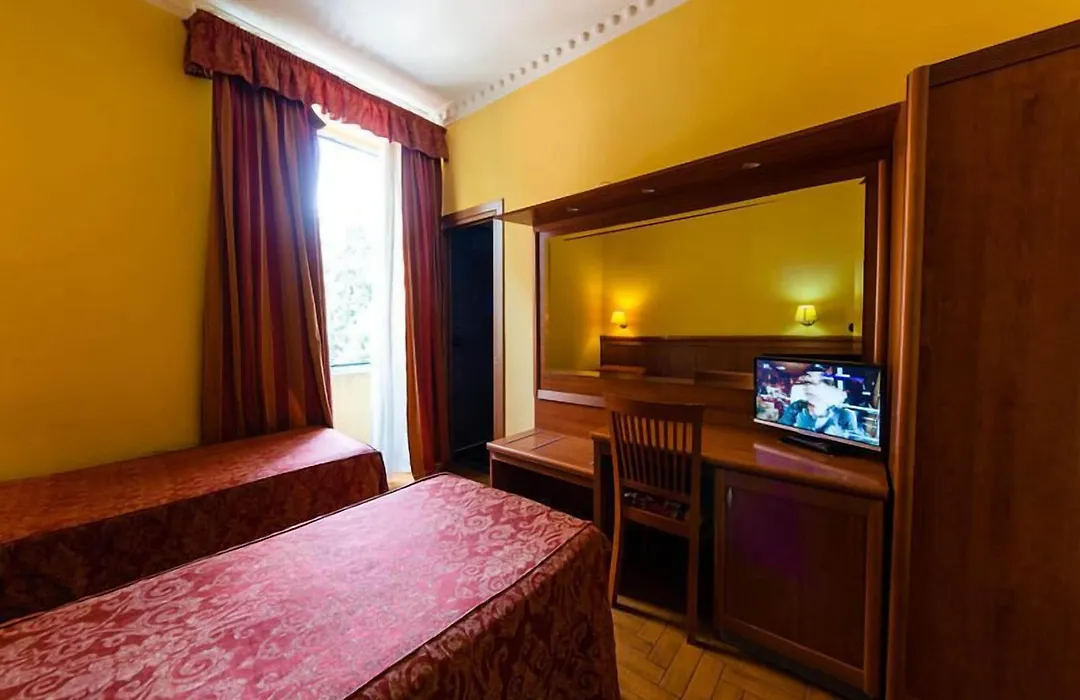 Hotel Lella-1