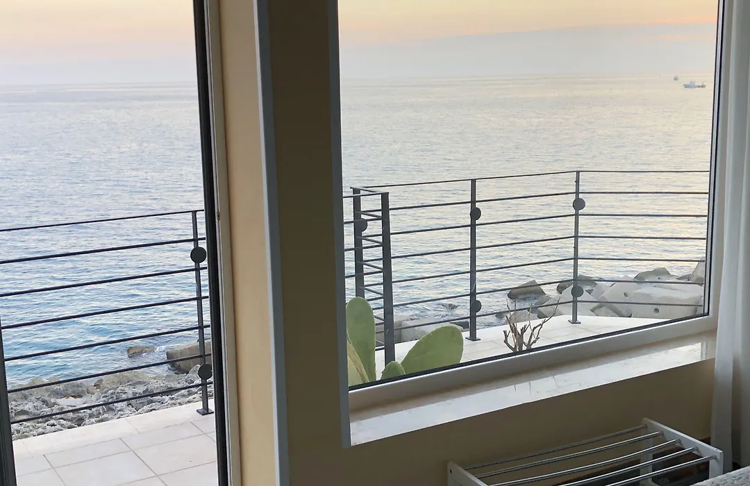 Palace Blu Mare-1