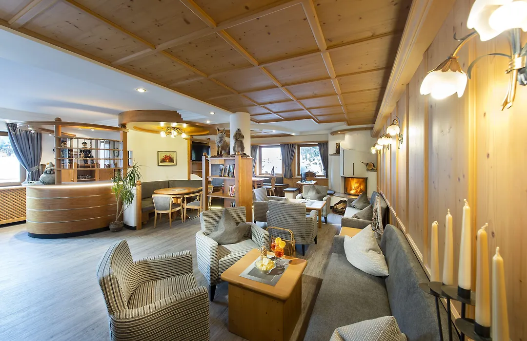 Hotel Alpenfrieden-1