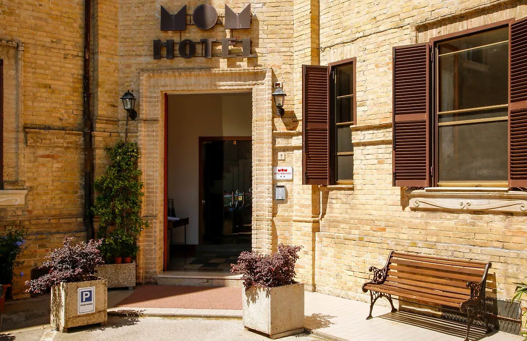 Hotel Mom Assisi-1
