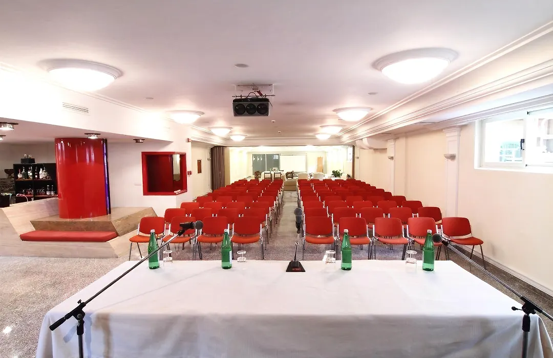 Mondial Park Hotel-1