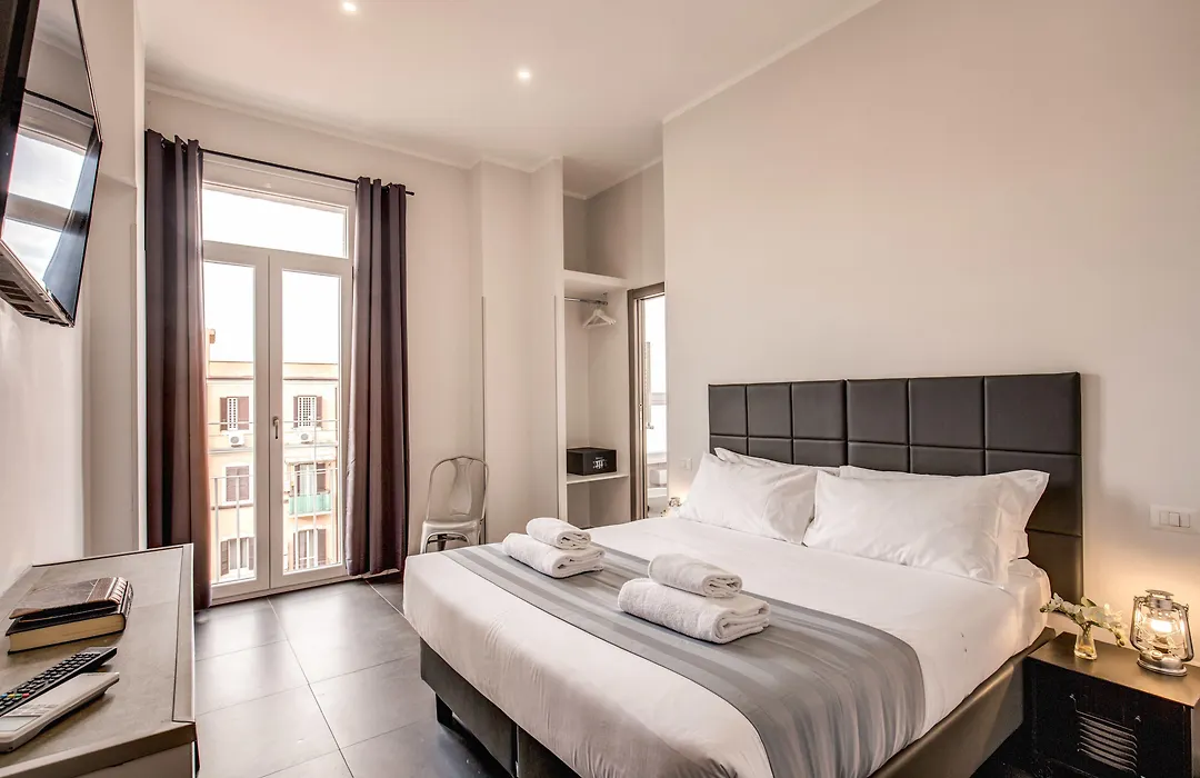 Floor 6 Boutique Rooms By Dot Suites-1