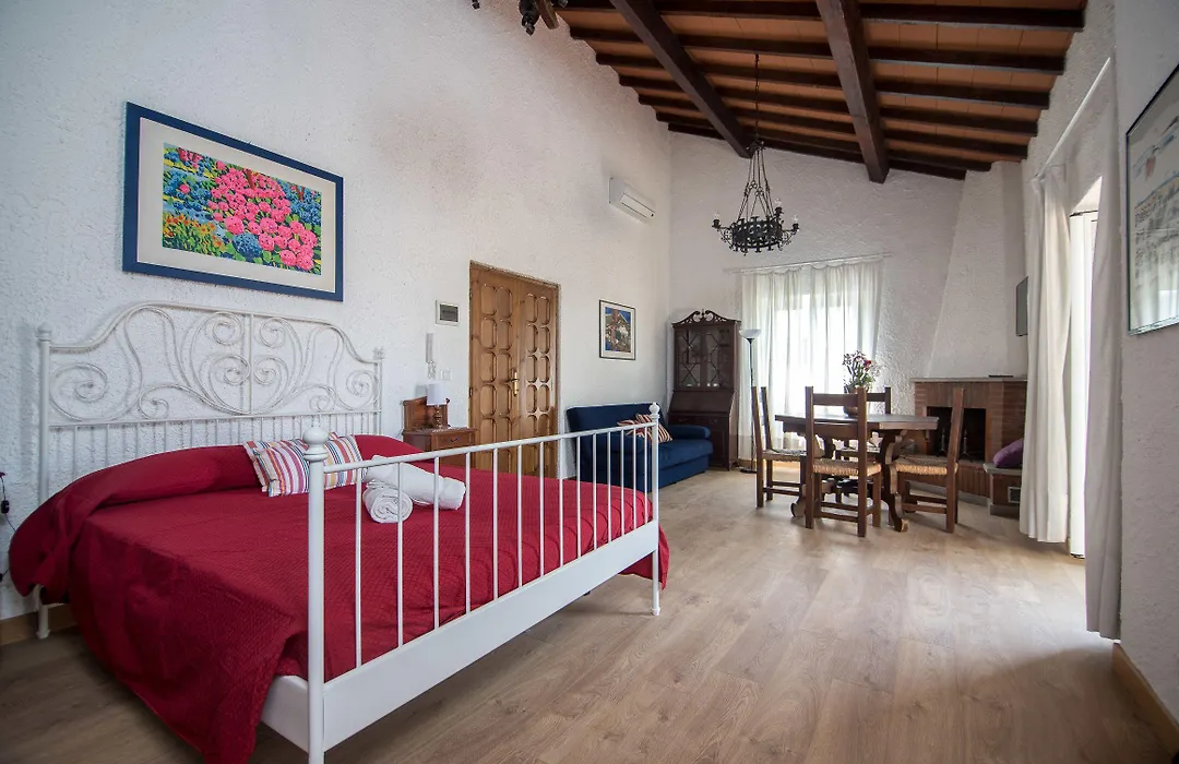 Villa Degli Oleandri Bnb-1