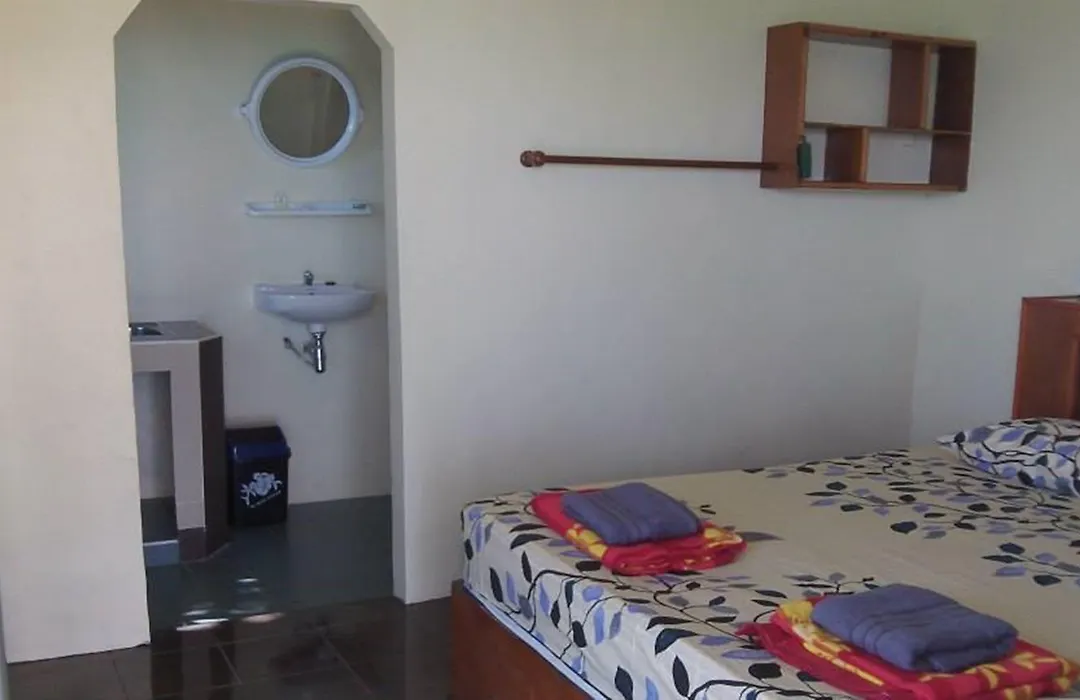 Zen Zi Beach Rooms-1