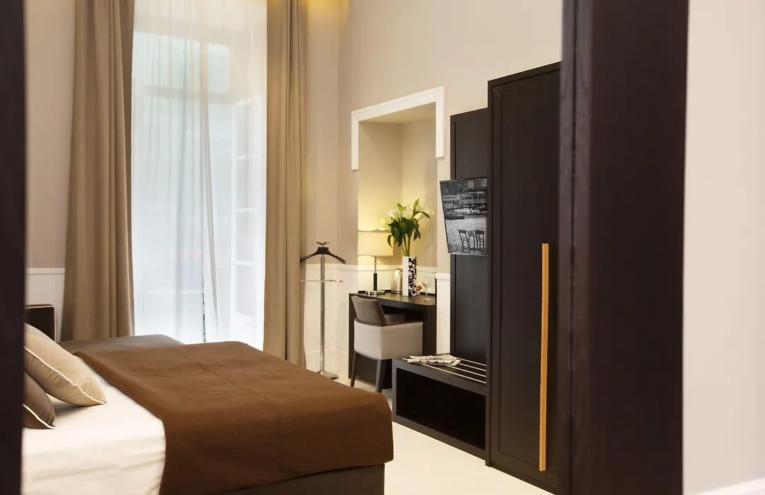 Nap Luxury Guest House Bovio-1