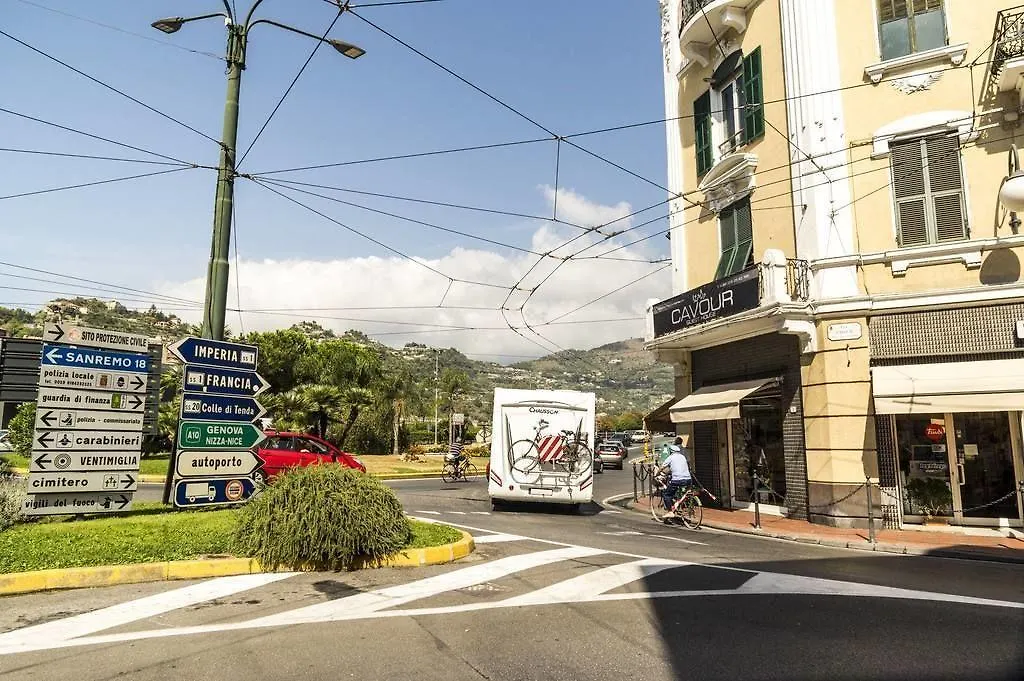 Cavour Guest House-1