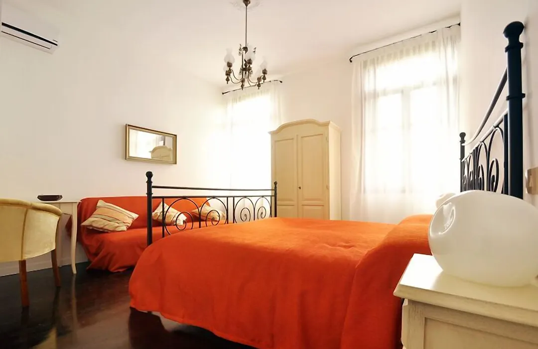 La Casa del Mercante Veneziano-1