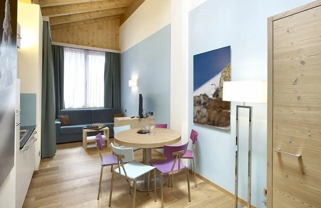 Color Home Suite Apartments-1
