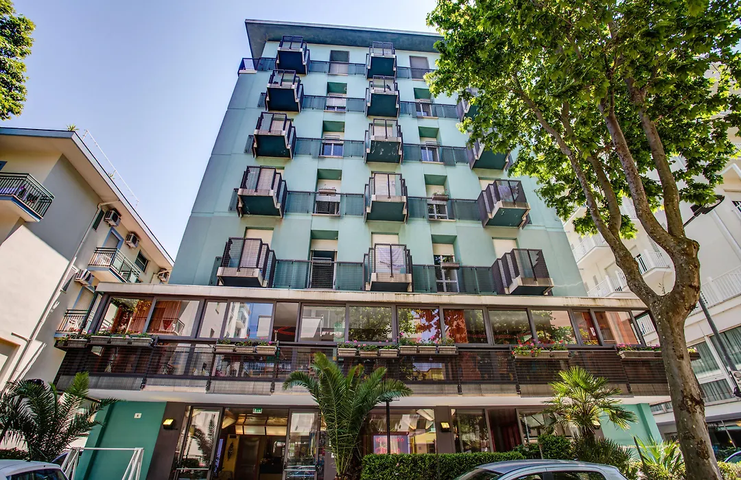 Hotel Eiffel-1