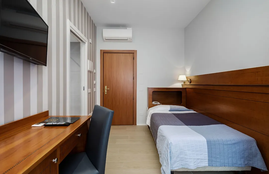 Hotel Excelsior Pavia-1