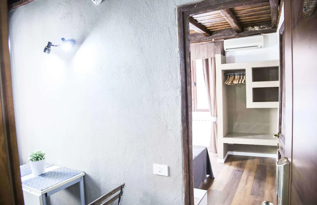 Do-Do Navona Suites-1